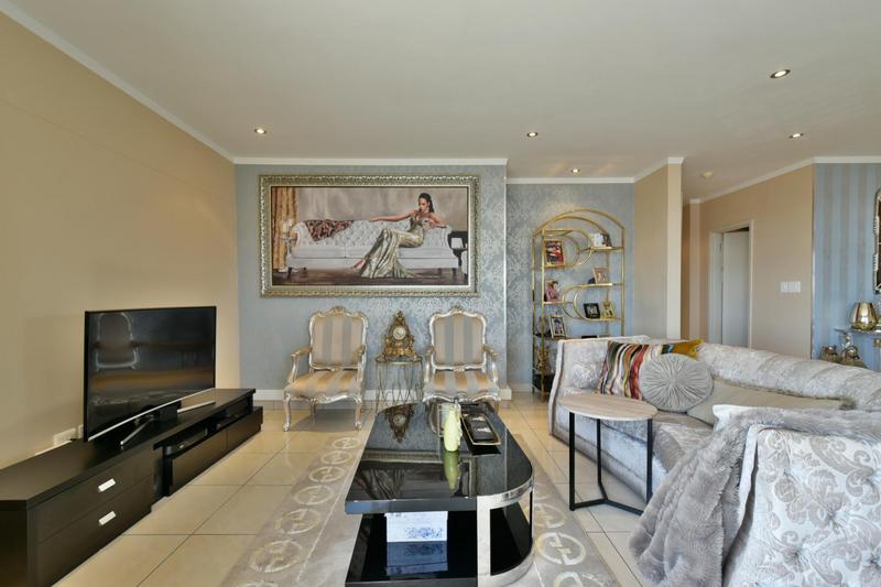 2 Bedroom Property for Sale in Sandhurst Gauteng