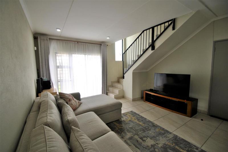 3 Bedroom Property for Sale in Albertsdal Gauteng