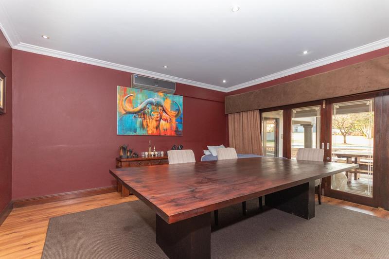 6 Bedroom Property for Sale in Zwavelpoort Gauteng
