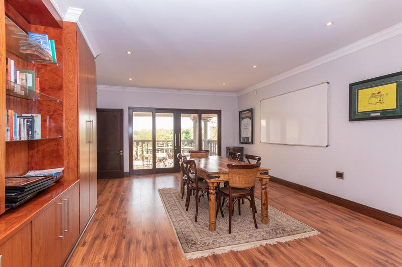 6 Bedroom Property for Sale in Zwavelpoort Gauteng