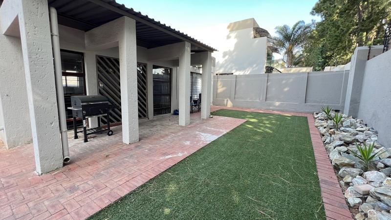 To Let 1 Bedroom Property for Rent in Morningside Gauteng