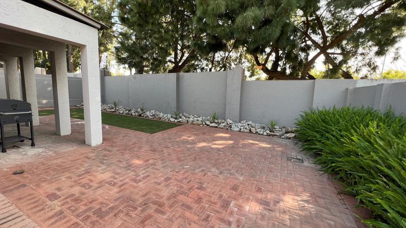 To Let 1 Bedroom Property for Rent in Morningside Gauteng