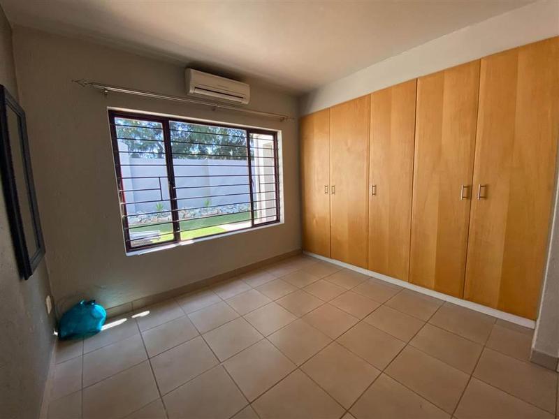 To Let 1 Bedroom Property for Rent in Morningside Gauteng