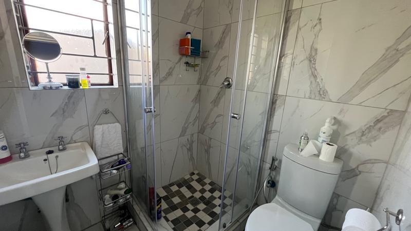 To Let 1 Bedroom Property for Rent in Morningside Gauteng