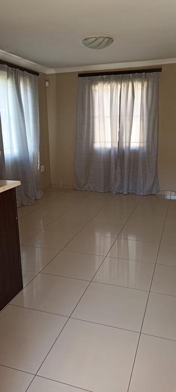 2 Bedroom Property for Sale in Lenasia Gauteng