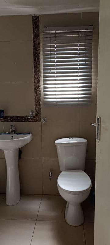 2 Bedroom Property for Sale in Lenasia Gauteng