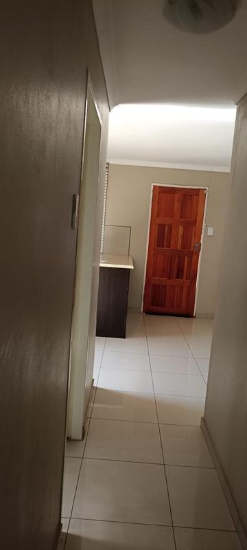 2 Bedroom Property for Sale in Lenasia Gauteng