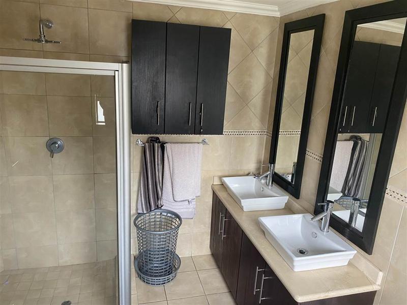 4 Bedroom Property for Sale in Dainfern Gauteng