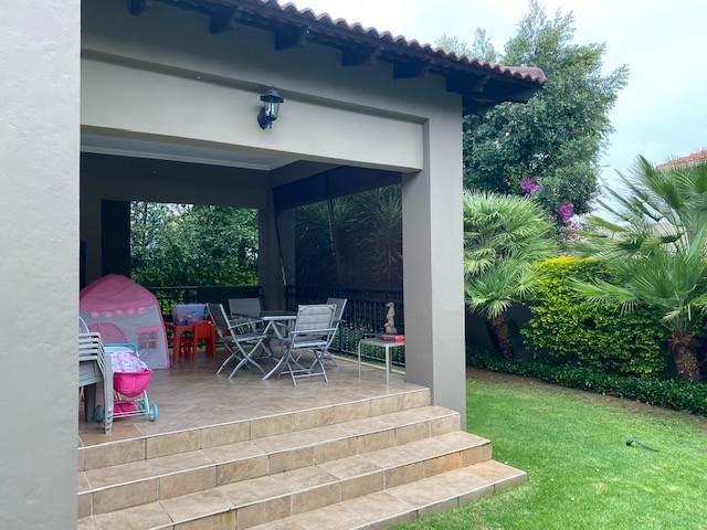 4 Bedroom Property for Sale in Dainfern Gauteng