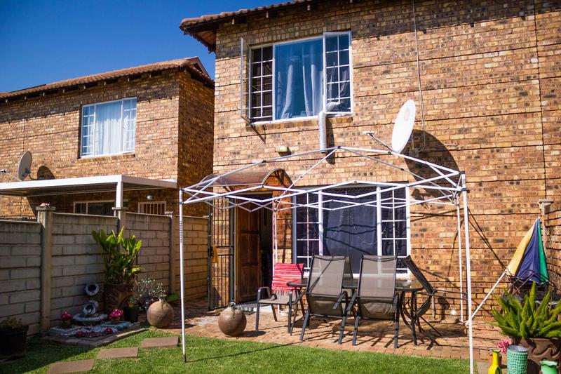 2 Bedroom Property for Sale in Annlin Gauteng