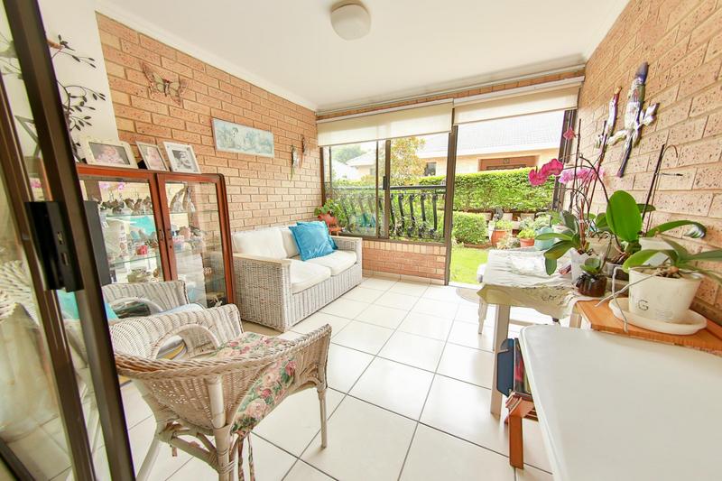 2 Bedroom Property for Sale in Garsfontein Gauteng