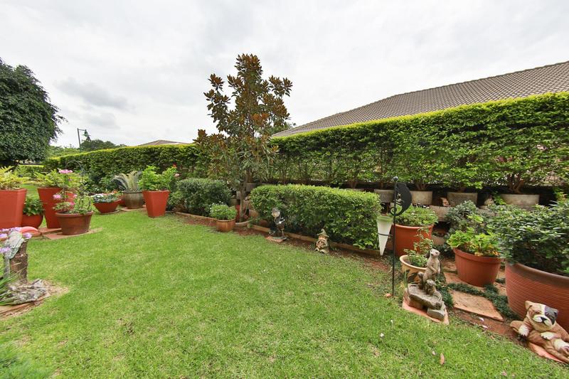 2 Bedroom Property for Sale in Garsfontein Gauteng