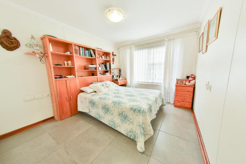 2 Bedroom Property for Sale in Garsfontein Gauteng