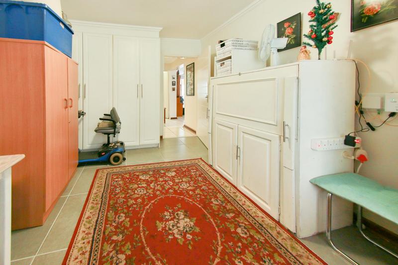 2 Bedroom Property for Sale in Garsfontein Gauteng
