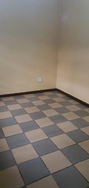 8 Bedroom Property for Sale in Lenasia Ext 10 Gauteng