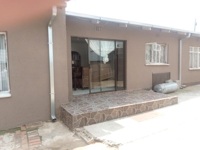 3 Bedroom Property for Sale in Eldorado Park Gauteng