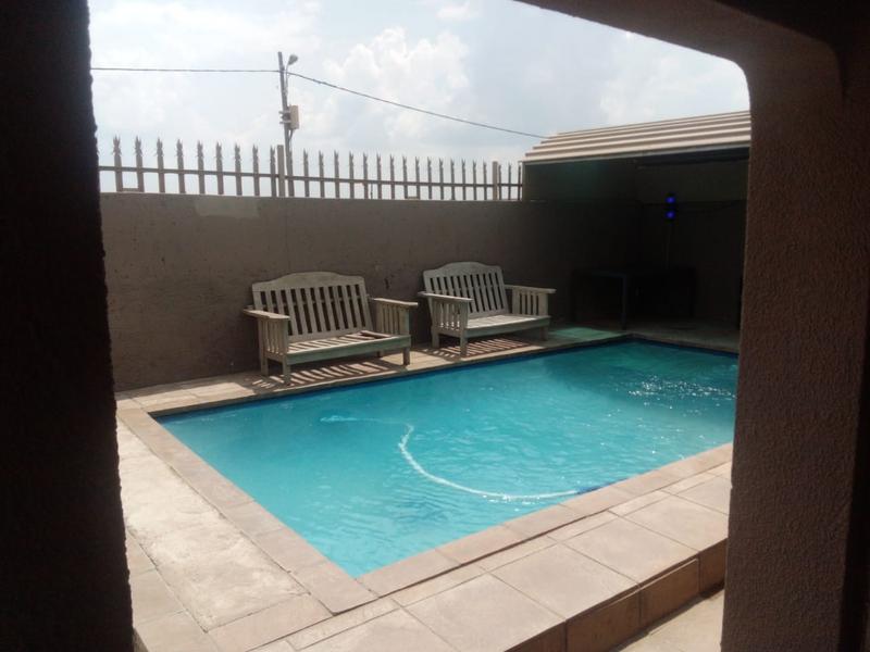 3 Bedroom Property for Sale in Eldorado Park Gauteng