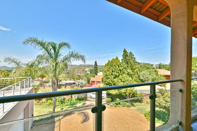 5 Bedroom Property for Sale in Glenvista Gauteng