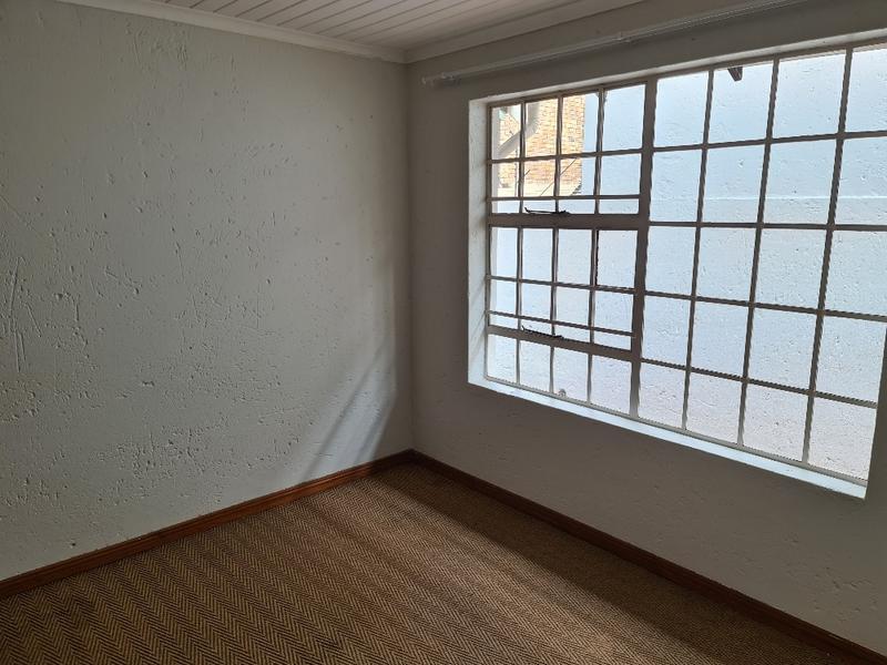 3 Bedroom Property for Sale in Annlin Gauteng