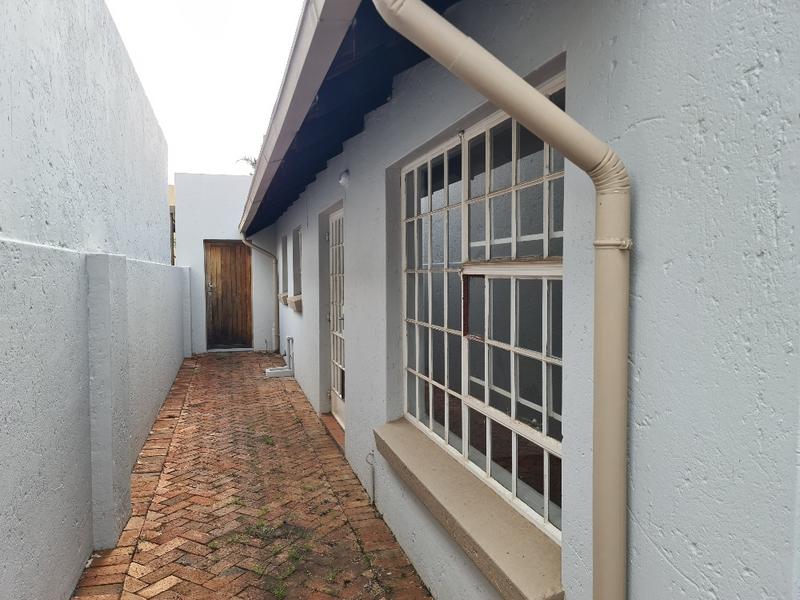 3 Bedroom Property for Sale in Annlin Gauteng