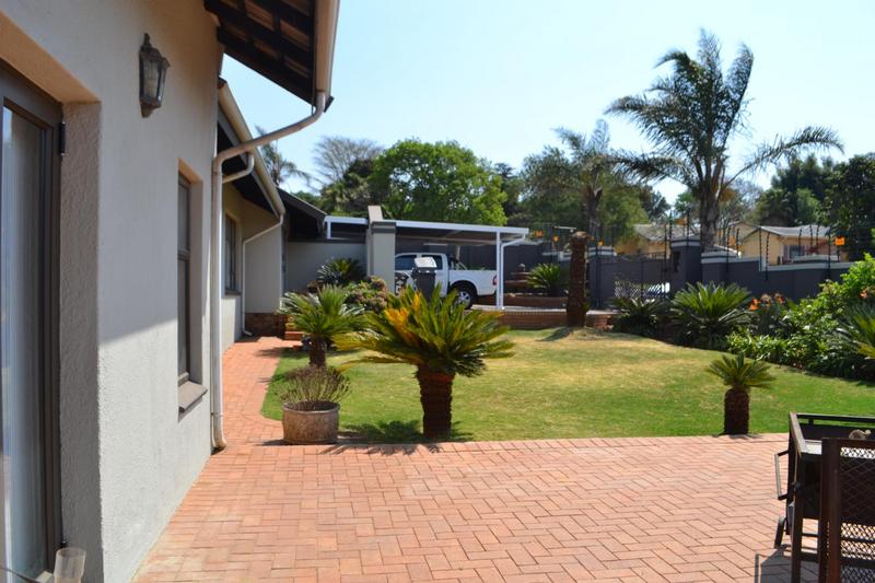 6 Bedroom Property for Sale in Noordheuwel Gauteng