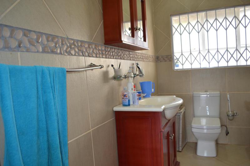 6 Bedroom Property for Sale in Noordheuwel Gauteng