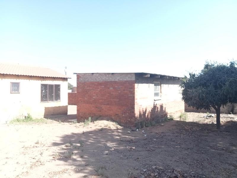 2 Bedroom Property for Sale in Soshanguve Gauteng