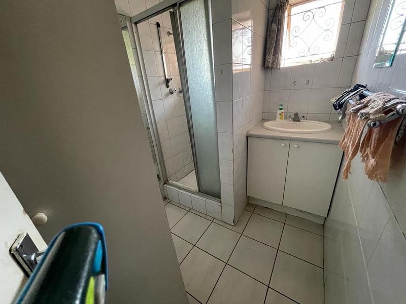 3 Bedroom Property for Sale in Mondeor Gauteng