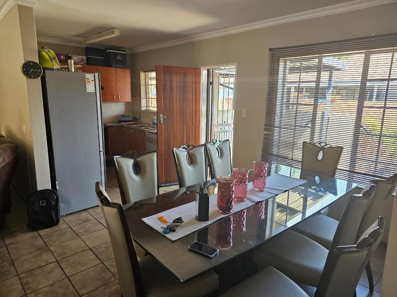 2 Bedroom Property for Sale in Montana Gauteng