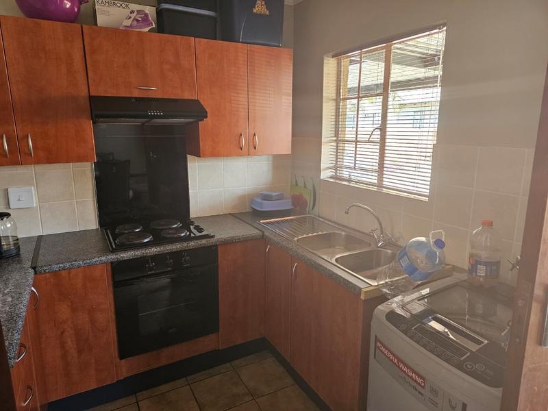 2 Bedroom Property for Sale in Montana Gauteng