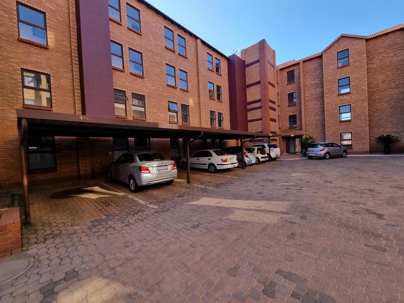 2 Bedroom Property for Sale in Montana Gauteng