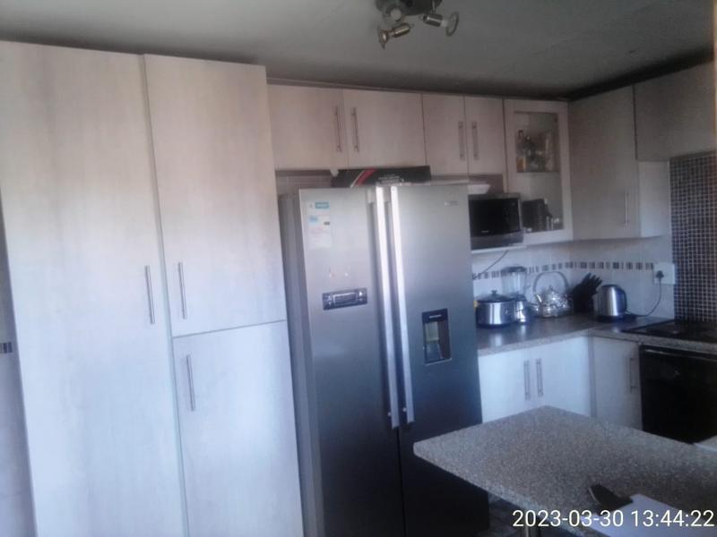 3 Bedroom Property for Sale in Mabopane Gauteng