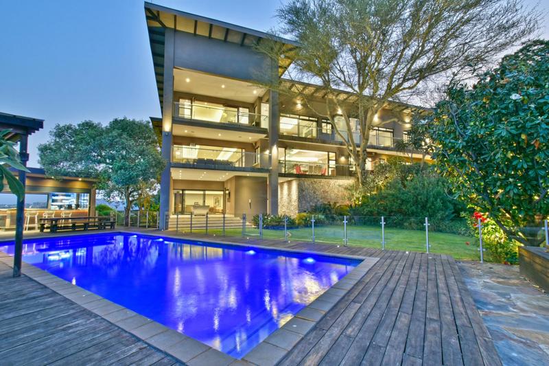 6 Bedroom Property for Sale in Northcliff Gauteng