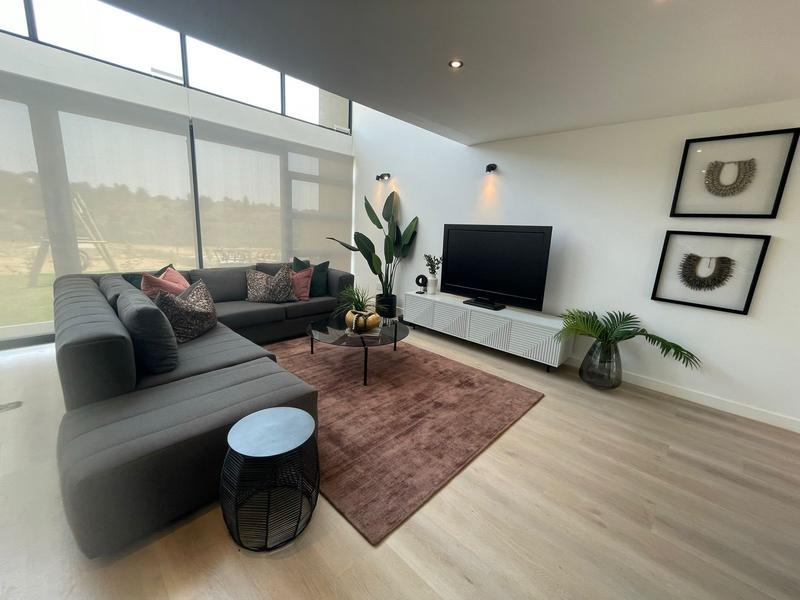 4 Bedroom Property for Sale in Nooitgedacht Gauteng