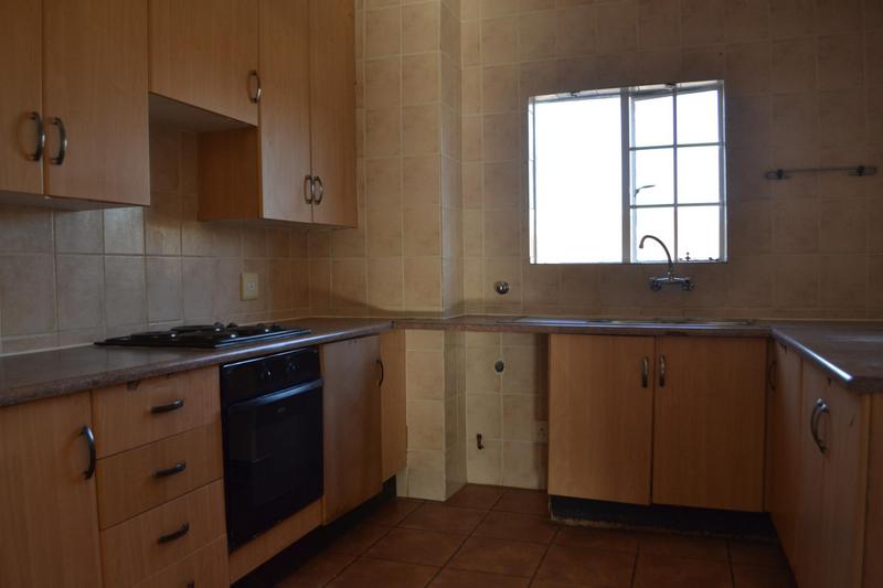 3 Bedroom Property for Sale in Roodekrans Gauteng