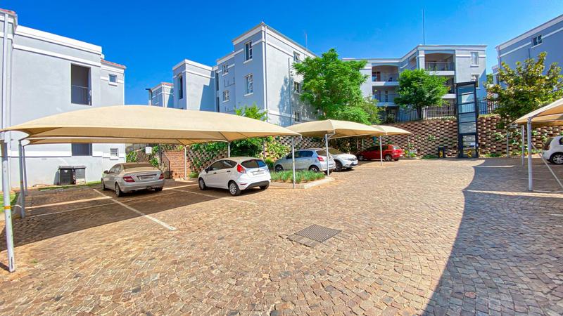 1 Bedroom Property for Sale in Northcliff Gauteng