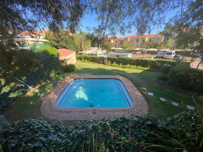 1 Bedroom Property for Sale in Northcliff Gauteng