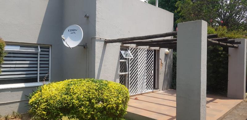 2 Bedroom Property for Sale in Sundowner Gauteng