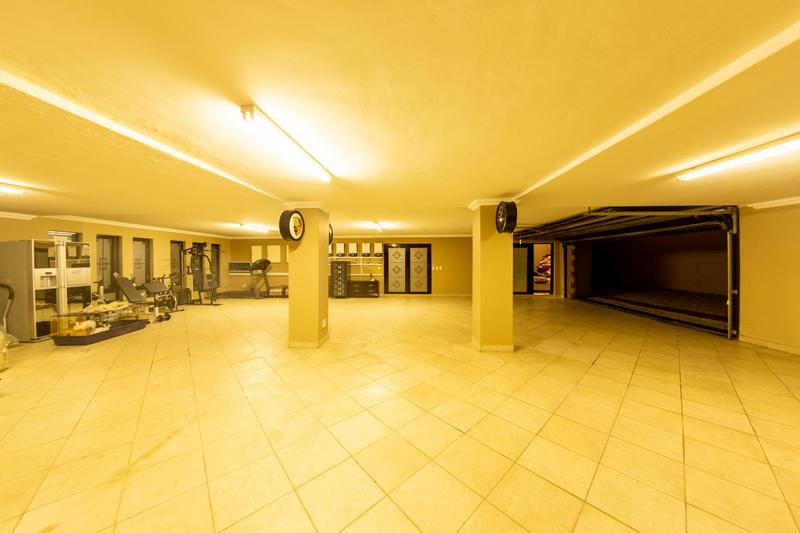 5 Bedroom Property for Sale in Boardwalk Gauteng