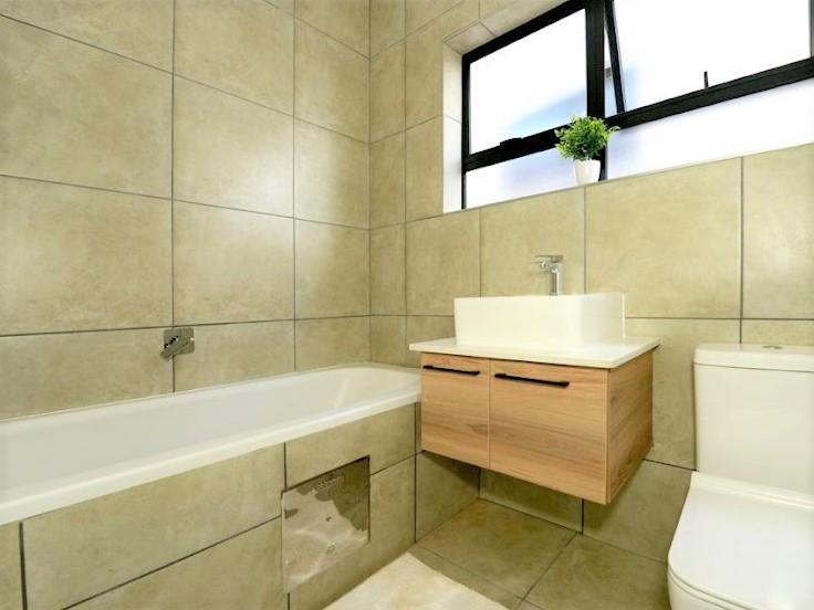 2 Bedroom Property for Sale in Six Fountains Residential Estate Gauteng