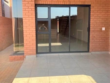 2 Bedroom Property for Sale in Six Fountains Residential Estate Gauteng