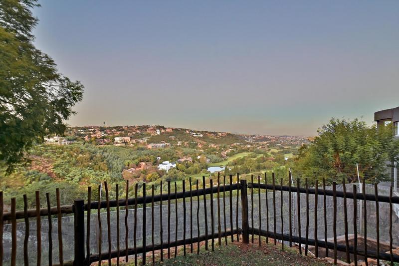 5 Bedroom Property for Sale in Glenvista Gauteng