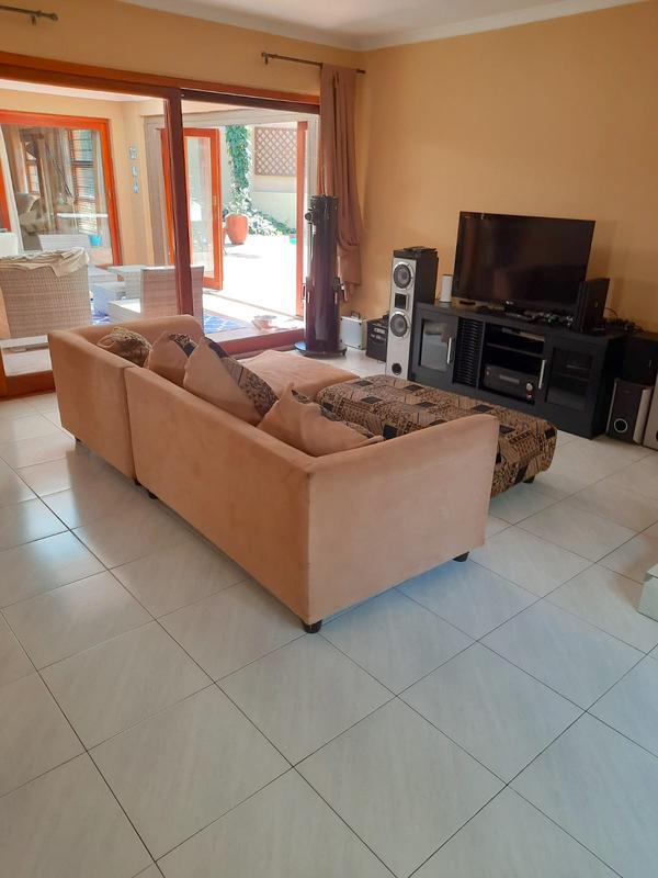 3 Bedroom Property for Sale in Wendywood Gauteng