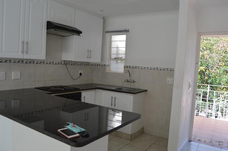 To Let 2 Bedroom Property for Rent in Benmore Gardens Gauteng