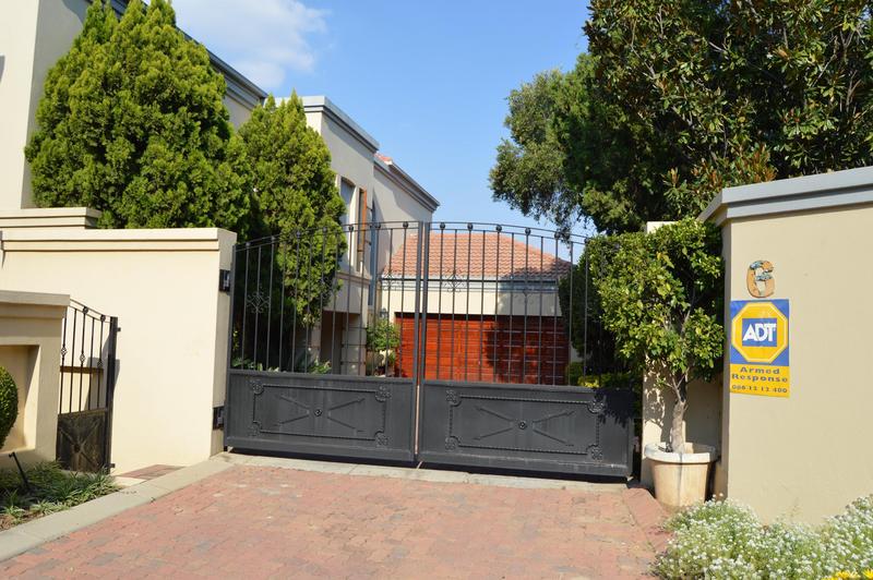 4 Bedroom Property for Sale in Beverley Gauteng