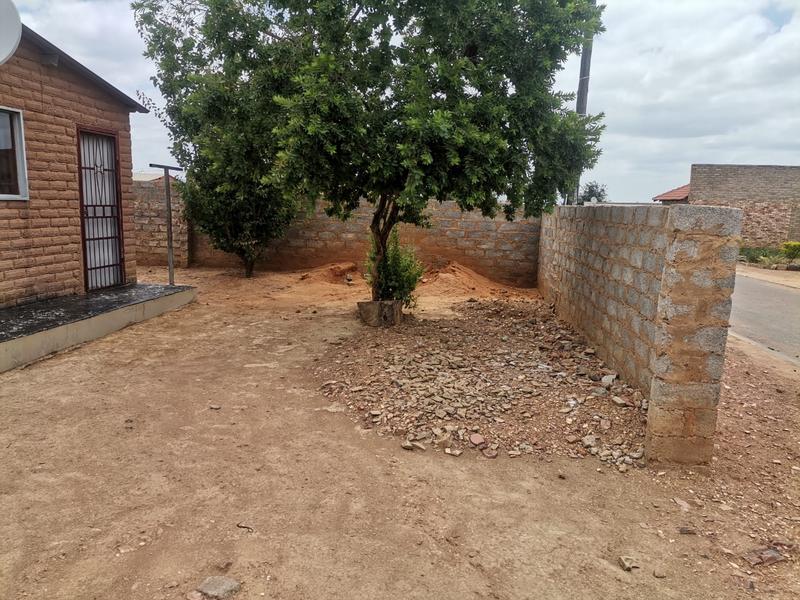 2 Bedroom Property for Sale in Nellmapius Gauteng