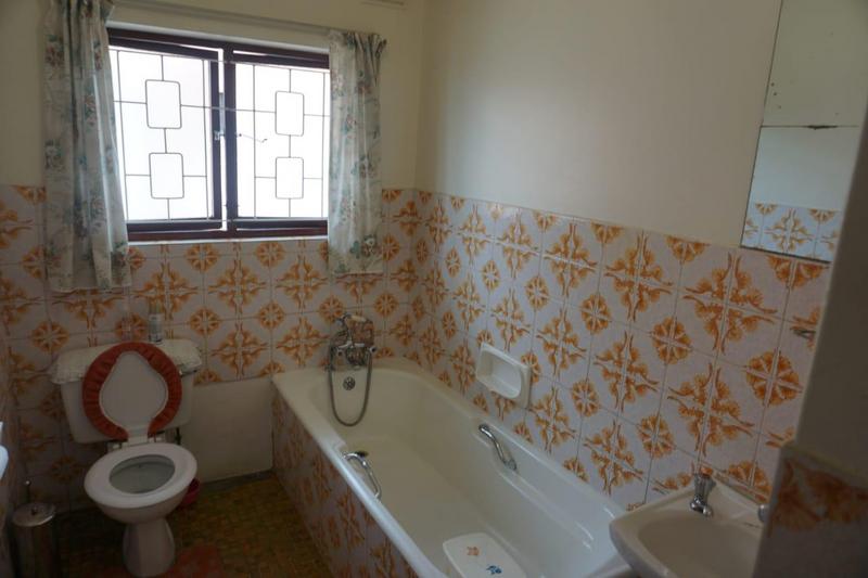 4 Bedroom Property for Sale in Umzinto KwaZulu-Natal