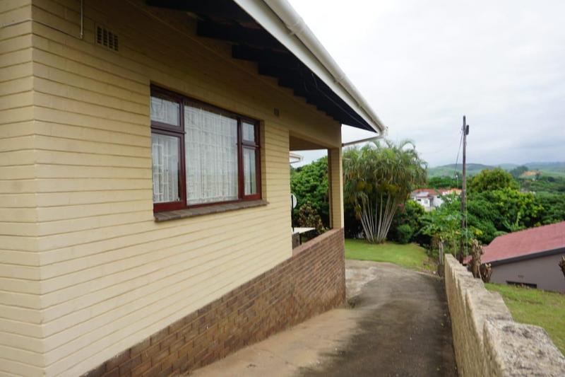 4 Bedroom Property for Sale in Umzinto KwaZulu-Natal
