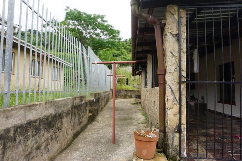 3 Bedroom Property for Sale in Umzinto KwaZulu-Natal