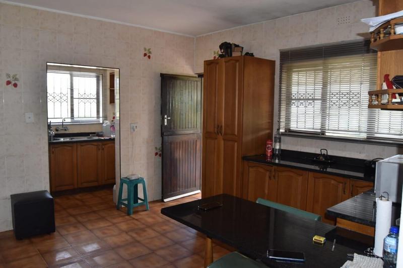 3 Bedroom Property for Sale in Umzinto KwaZulu-Natal